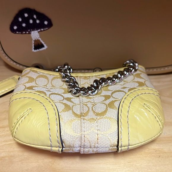 Rare Coach Coin Purse/Keychain-EUC - Picture 7 of 8
